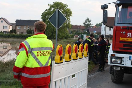 Einsatzkräfte sind in ostthüringischen Hochwassergebieten aktiv – Bild