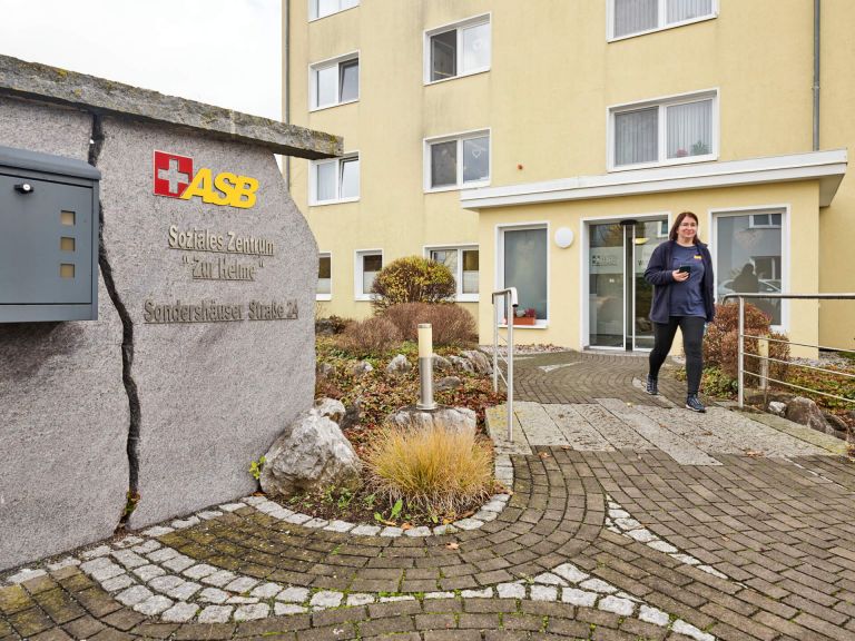 Eingang zum Pflegeheim